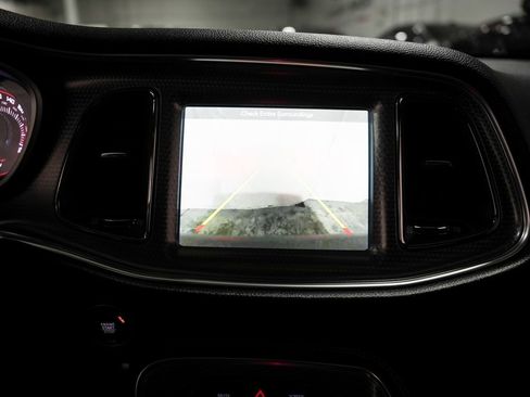 Used 2019 Dodge Challenger SRT Hellcat Redeye image 21