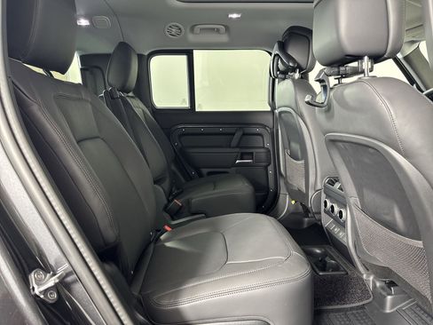 New 2025 Land Rover Defender 130 S image 32
