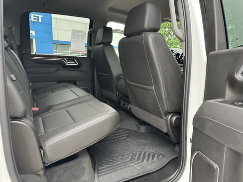 Used 2026 Chevrolet Silverado 3500 LT AWD/4WD image 25
