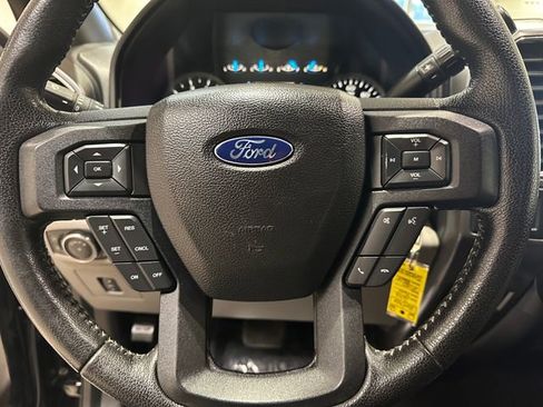 Used 2016 Ford F150 XLT w/ Equipment Group 302A Luxury AWD/4WD image 9