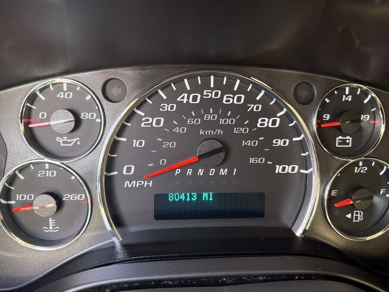 Used 2019 Chevrolet Express 2500 LT w/ LT Preferred Equipment Group RWD image 11