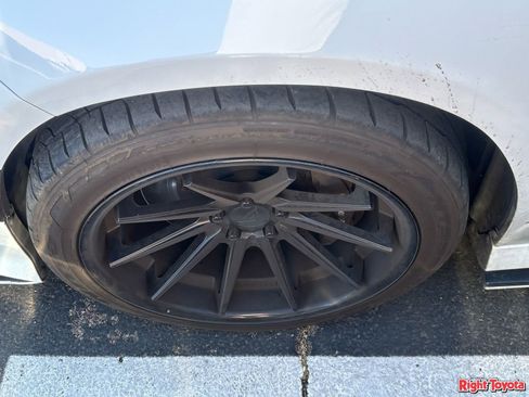 Used 2017 Dodge Charger R/T RWD image 7