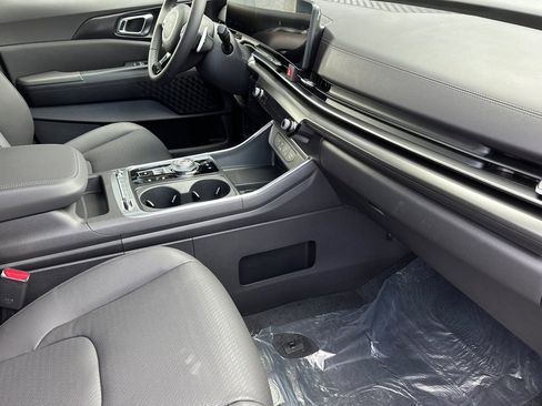 New 2026 Kia Carnival SX Prestige image 17