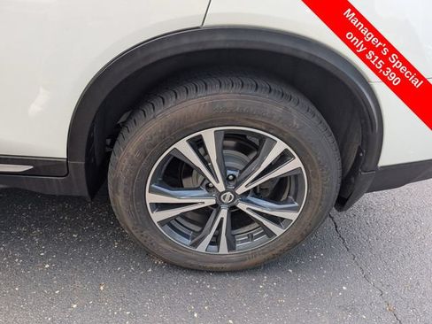 Used 2017 Nissan Rogue SL AWD/4WD image 22
