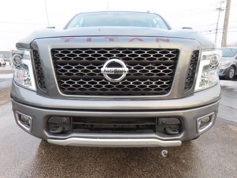 Used 2017 Nissan Titan PRO-4X image 51