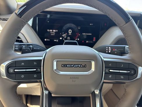New 2026 GMC Yukon XL Denali w/ Denali Reserve Package AWD/4WD image 32