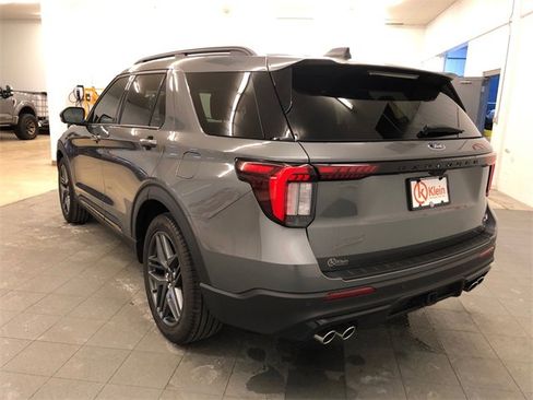 Used 2025 Ford Explorer ST w/ Sun And Sound Package image 6