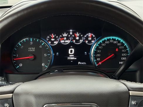 Used 2017 GMC Yukon Denali w/ Open Road Package image 16