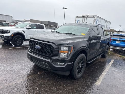 Used 2023 Ford F150 XL w/ STX Appearance Package image 9