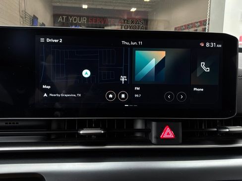 Used 2026 Kia Carnival FWD image 33
