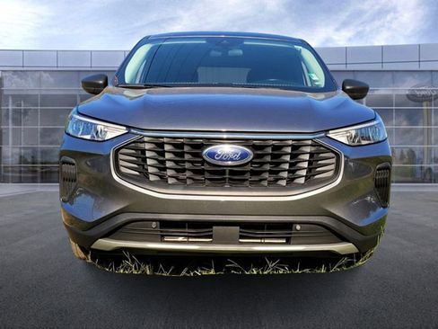 Used 2024 Ford Escape Active image 3