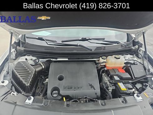 Certified 2023 Chevrolet Traverse LS FWD image 30