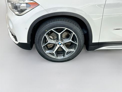 Used 2016 BMW X1 xDrive28i AWD/4WD image 11