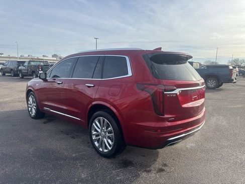 Used 2023 Cadillac XT6 Premium Luxury image 5