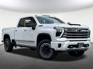 Used 2024 Chevrolet Silverado 2500 High Country w/ High Country Premium Package video 2