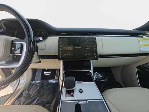 New 2026 Land Rover Range Rover SE AWD/4WD image 21