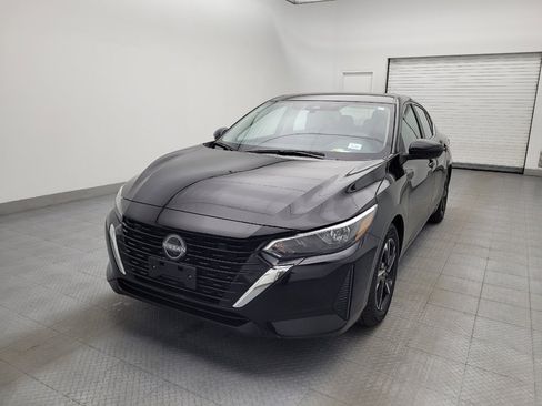 Used 2025 Nissan Sentra SV FWD image 15
