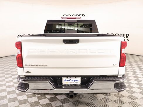 Used 2020 Chevrolet Silverado 1500 LT w/ Texas Edition image 21