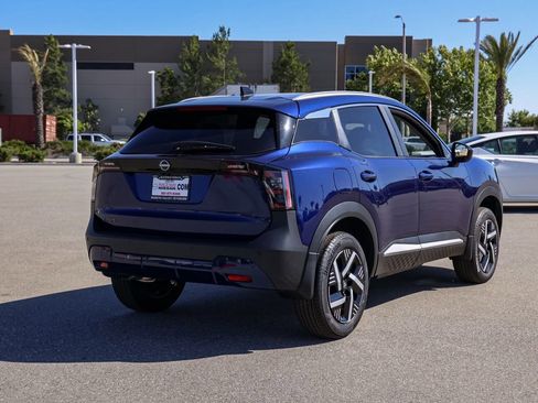 New 2026 Nissan Kicks SV FWD image 4