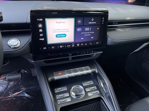 New 2025 Lincoln Nautilus Premier w/ Jet Appearance Package image 21