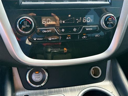 Used 2017 Nissan Murano S w/ Navigation Package image 17