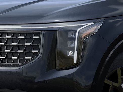 New 2026 Kia Carnival SX w/ SX Dark Edition Package FWD image 10