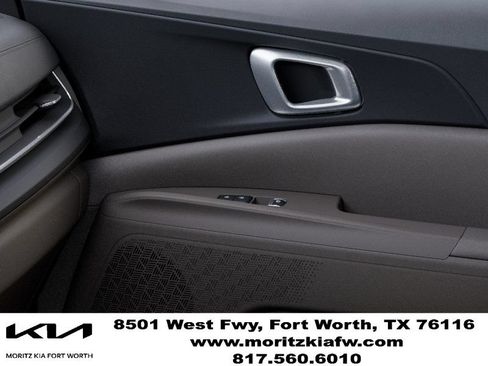 New 2026 Kia Carnival EX FWD image 25