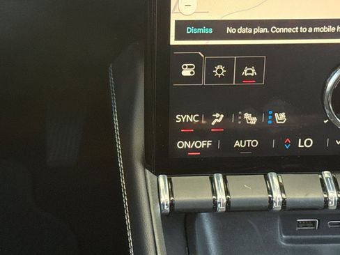 Used 2026 GMC Terrain Denali AWD/4WD image 28