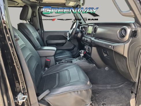 Used 2021 Jeep Wrangler Unlimited Sport AWD/4WD image 7