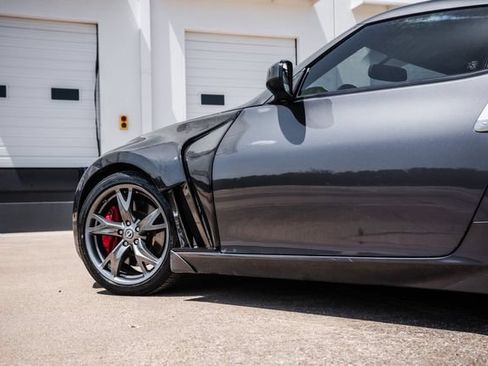 Used 2010 Nissan 370Z Touring w/ Sport Pkg RWD image 22