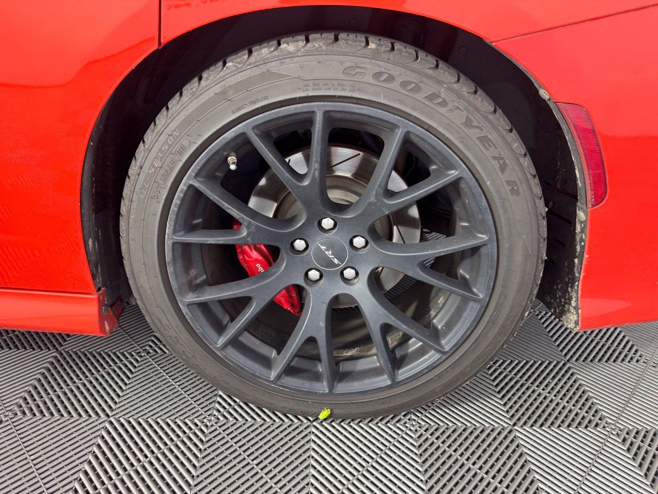 Used 2016 Dodge Charger SRT Hellcat RWD image 13