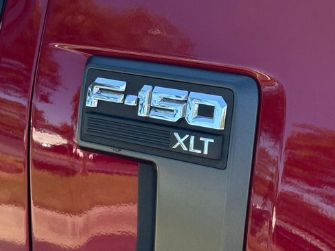 Certified 2022 Ford F150 XLT w/ Equipment Group 302A High image 13