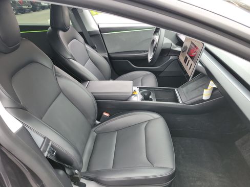 Used 2025 Tesla Model 3 Long Range RWD image 22