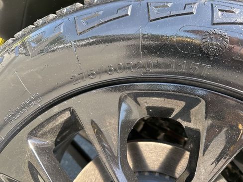 Used 2024 Jeep Wrangler Unlimited Sahara w/ Dual Top Group AWD/4WD image 26