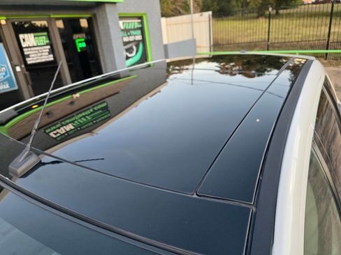 Used 2010 Ford Edge Limited image 16