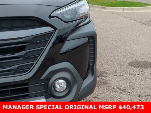 Certified 2025 Subaru Outback Limited image 10