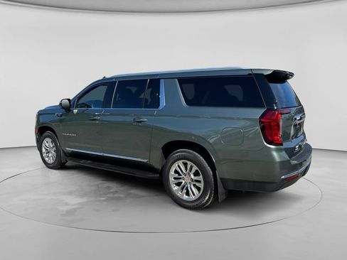 Certified 2023 GMC Yukon XL SLT AWD/4WD image 3