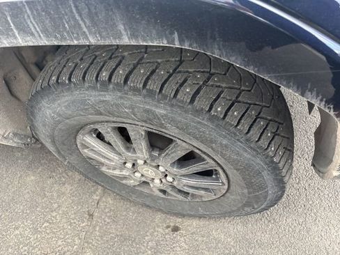 Used 2024 Lexus GX 550 w/ Accessory Package (2T) image 9