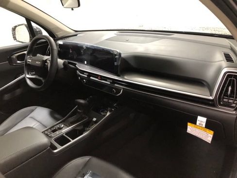 New 2026 Kia Sorento S w/ S Panoramic Sunroof Package FWD image 42