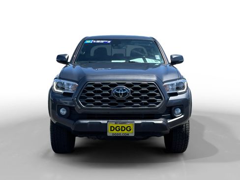 Used 2023 Toyota Tacoma TRD Off-Road w/ Technology Package AWD/4WD image 8