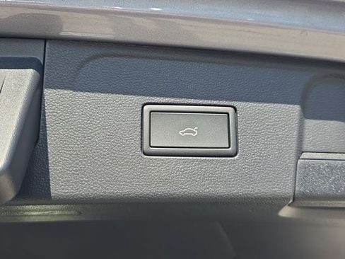 New 2026 Volkswagen Atlas SEL image 27