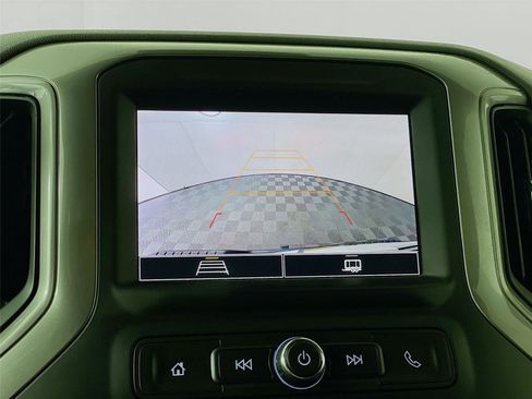 Used 2023 Chevrolet Silverado 1500 Custom image 15