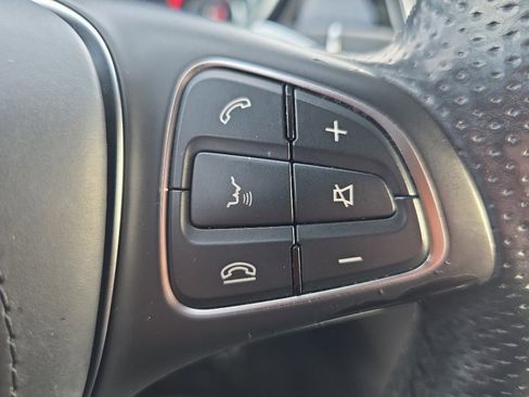 Used 2017 Mercedes-Benz GLS 550 4MATIC image 30