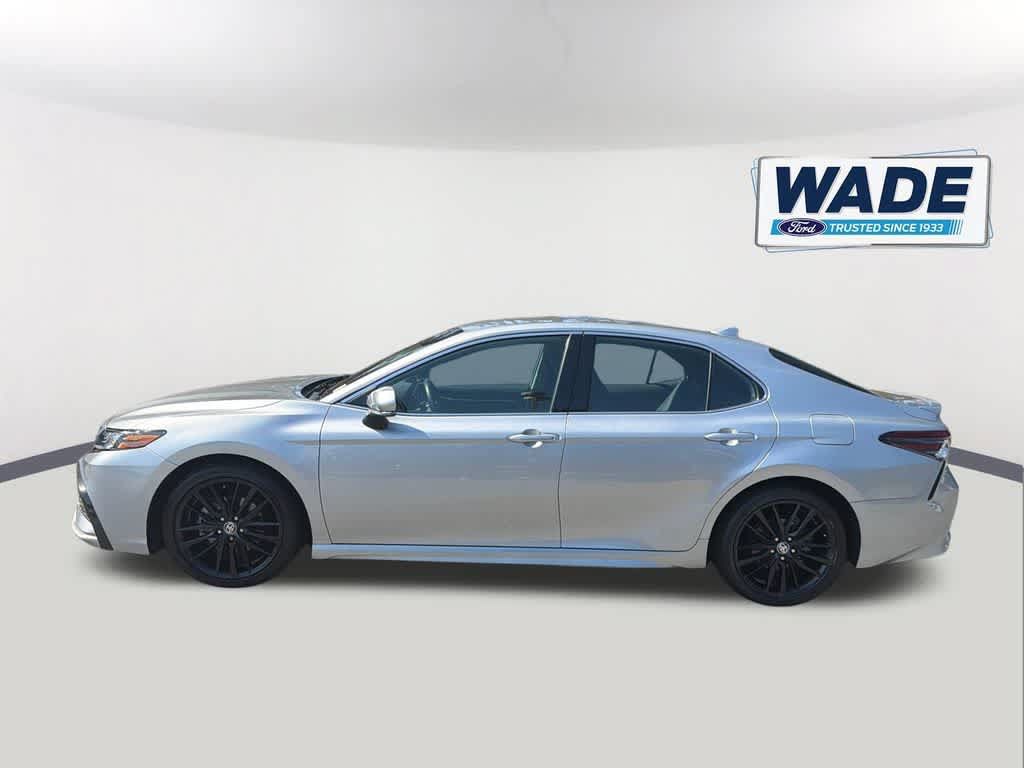 Used 2022 Toyota Camry XSE FWD image 8