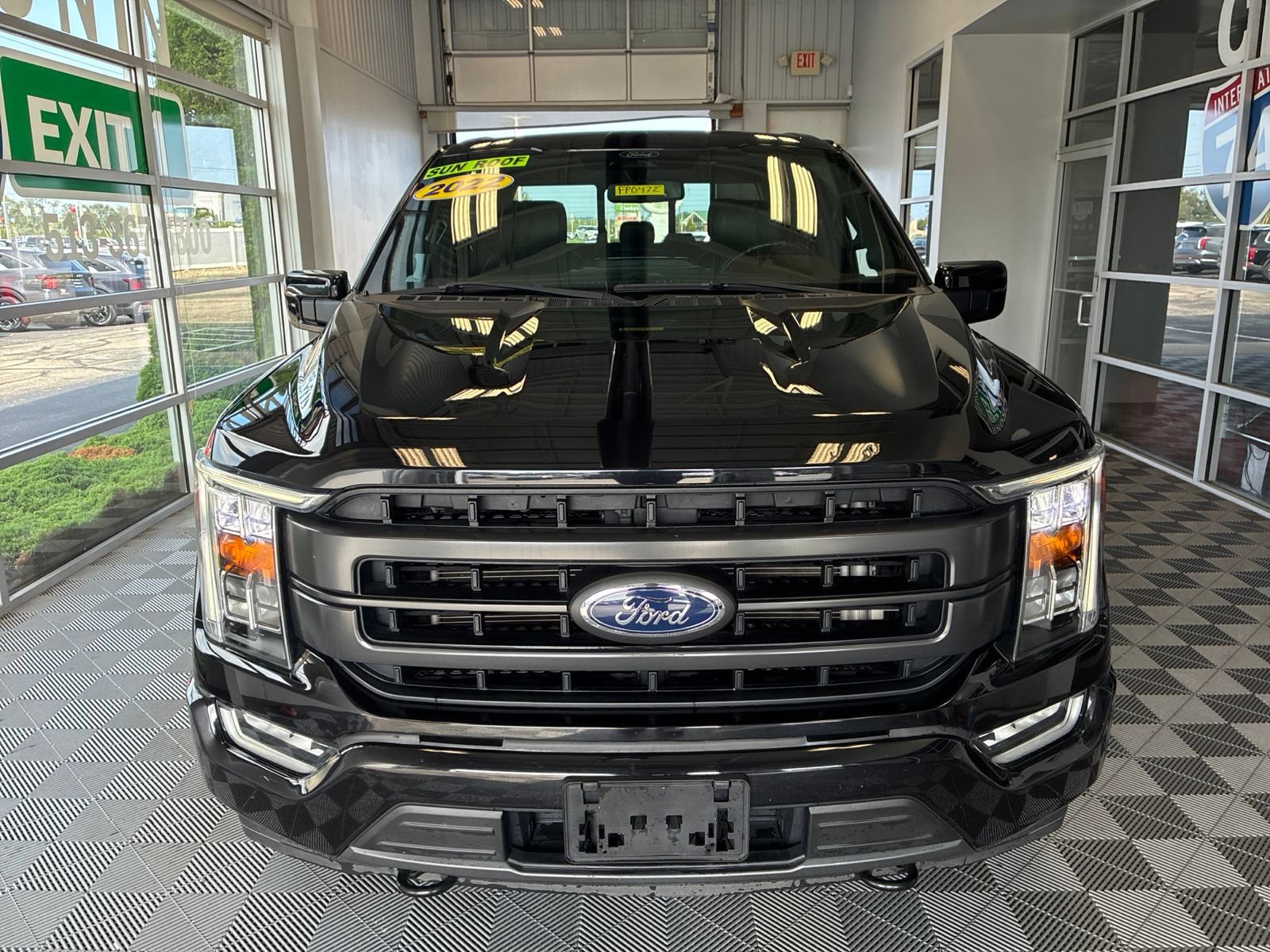 Used 2022 Ford F150 Lariat AWD/4WD image 2