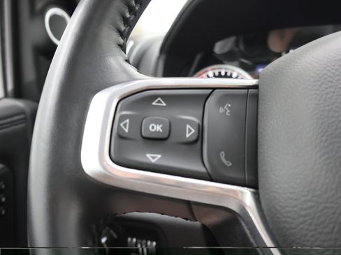 Used 2024 RAM 2500 Laramie AWD/4WD image 15