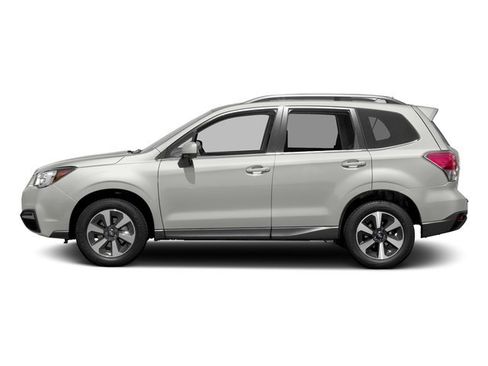 Used 2017 Subaru Forester 2.5i Limited AWD/4WD image 3