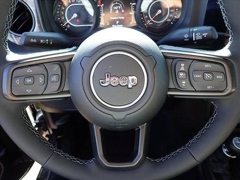 New 2026 Jeep Gladiator Sport AWD/4WD image 15