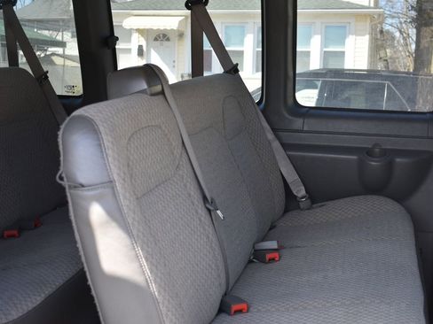 Used 2023 Chevrolet Express 3500 LT w/ LT Preferred Equipment Group RWD image 25