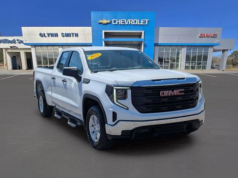 Used 2023 GMC Sierra 1500 Pro RWD image 3